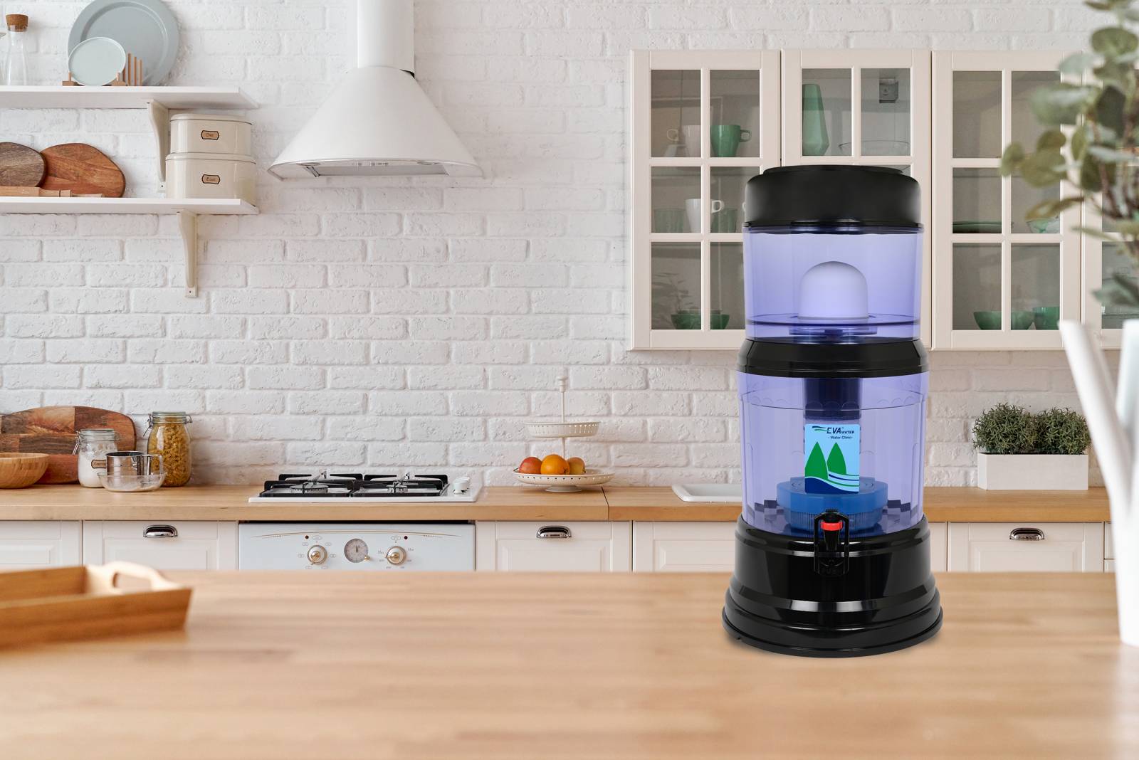 Fontaine EVA en plastique 12 litres noire avec système magnétique