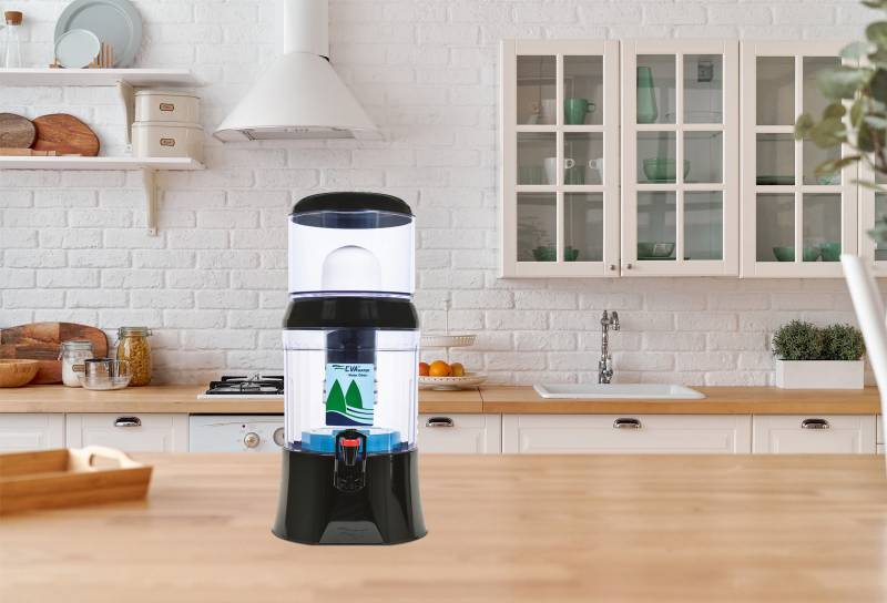 Fontaine EVA en verre 7 litres noire avec système magnétique