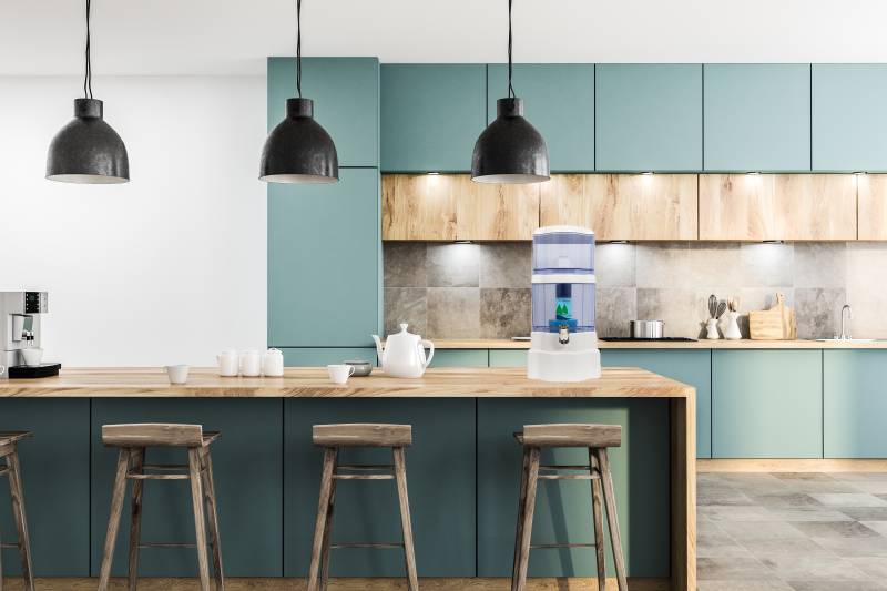 Fontaine EVA en plastique 25 litres blanche avec le système magnétique